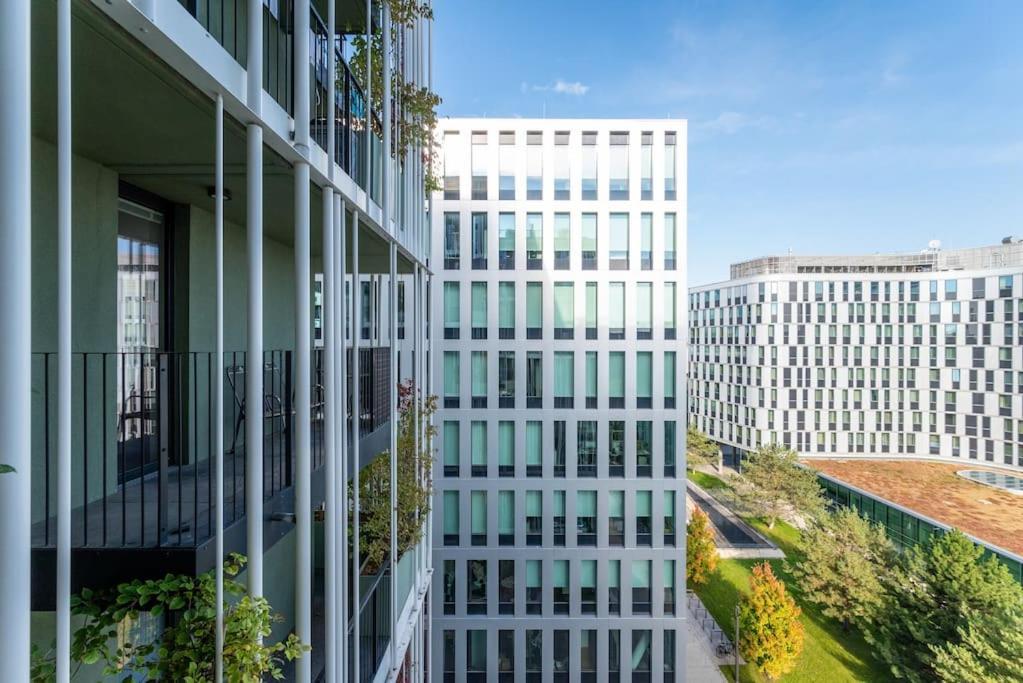 Hm • New Studio By Wu & Messe * Vienna